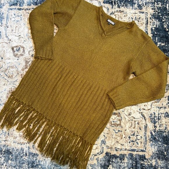 QED London Knit Oversized Fringe Western Quiet Luxury Sweater Pullover Green OS - Picture 1 of 7